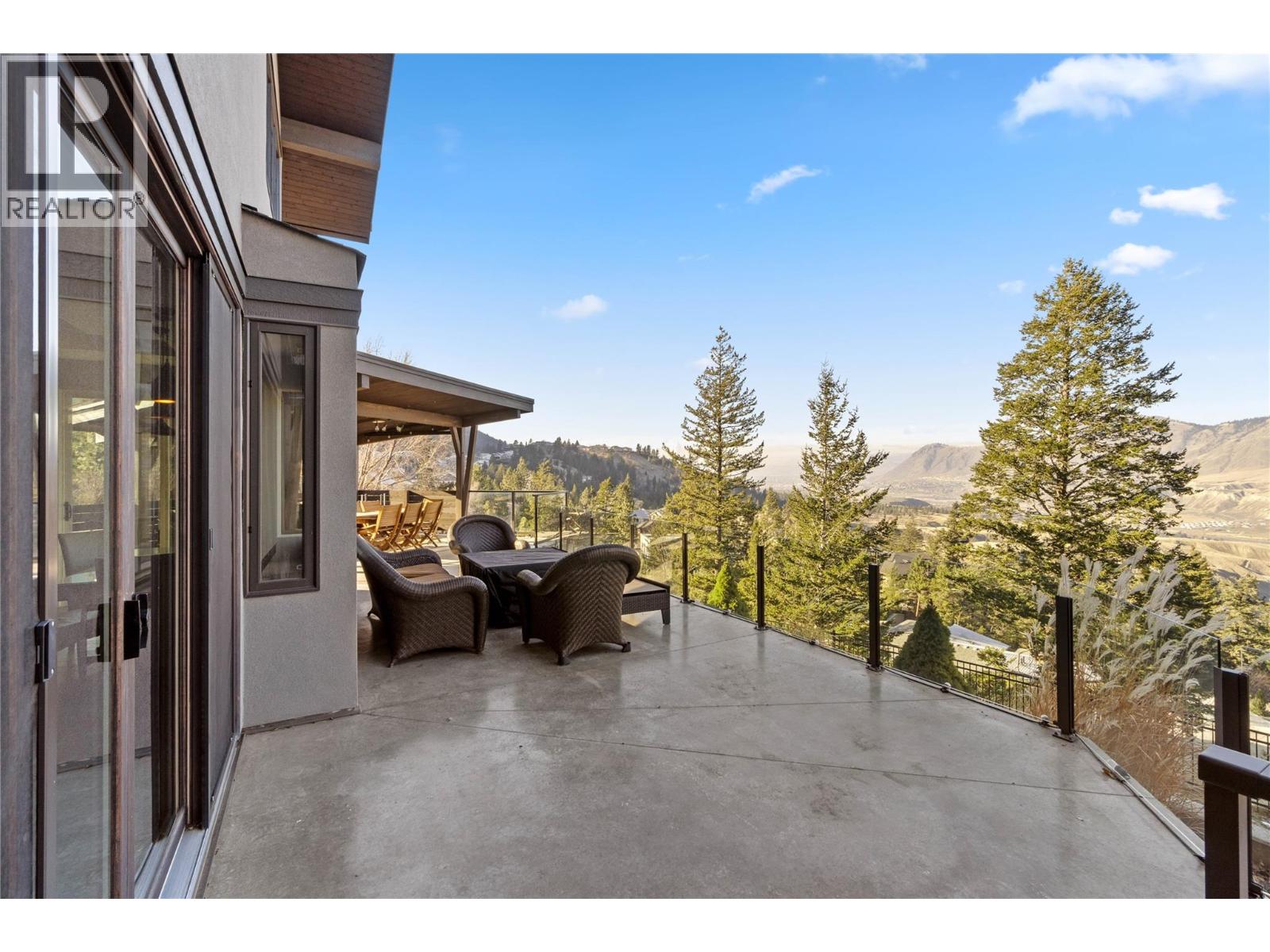 1555 KICKING HORSE Way, Kamloops