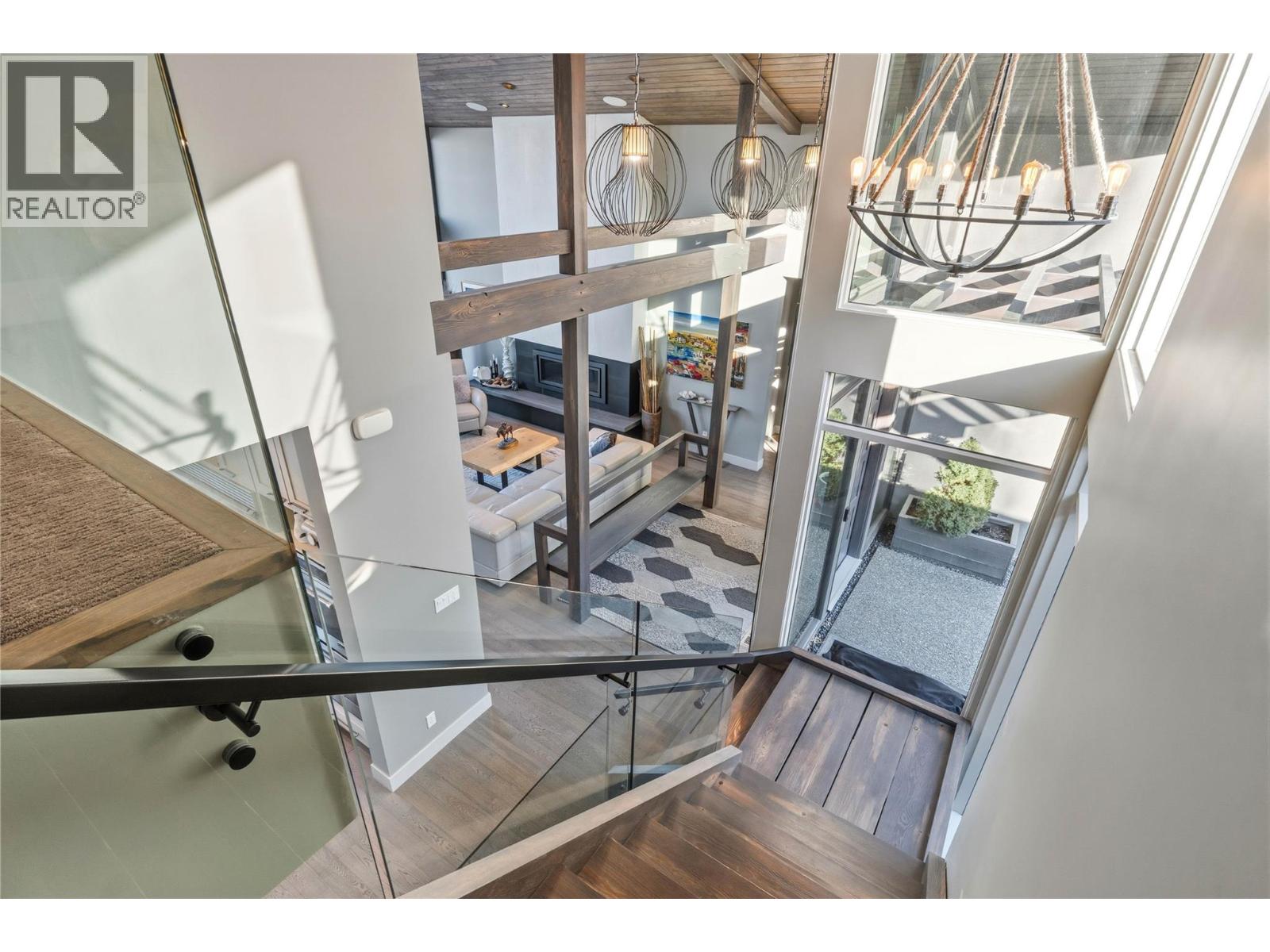 1555 KICKING HORSE Way, Kamloops