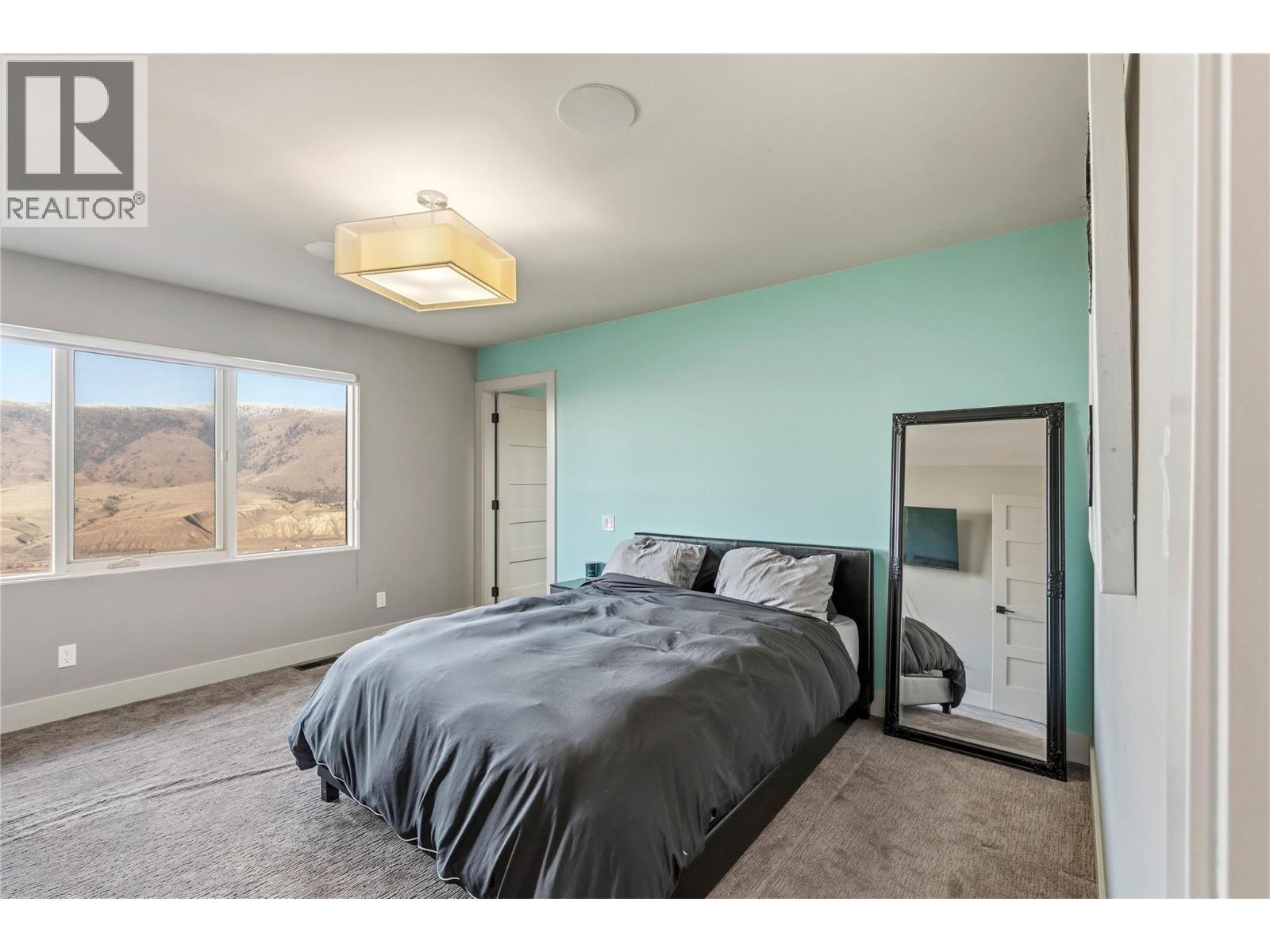 1555 KICKING HORSE Way, Kamloops