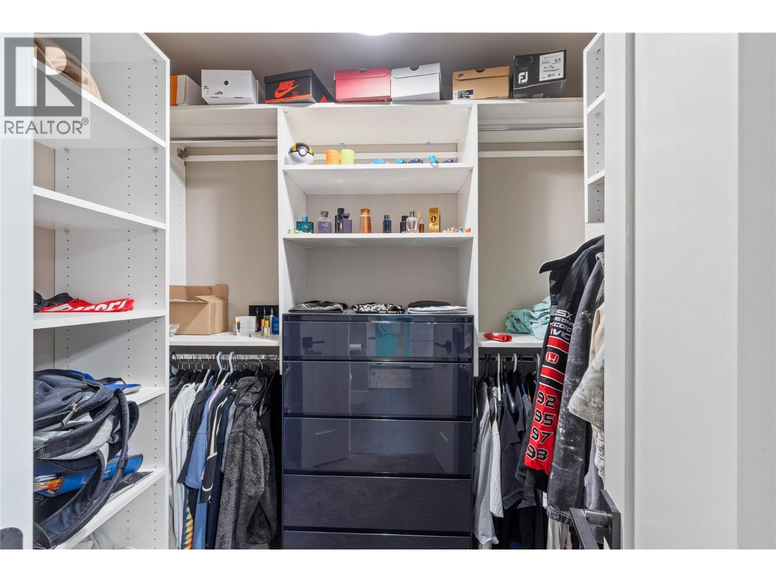 1555 KICKING HORSE Way, Kamloops