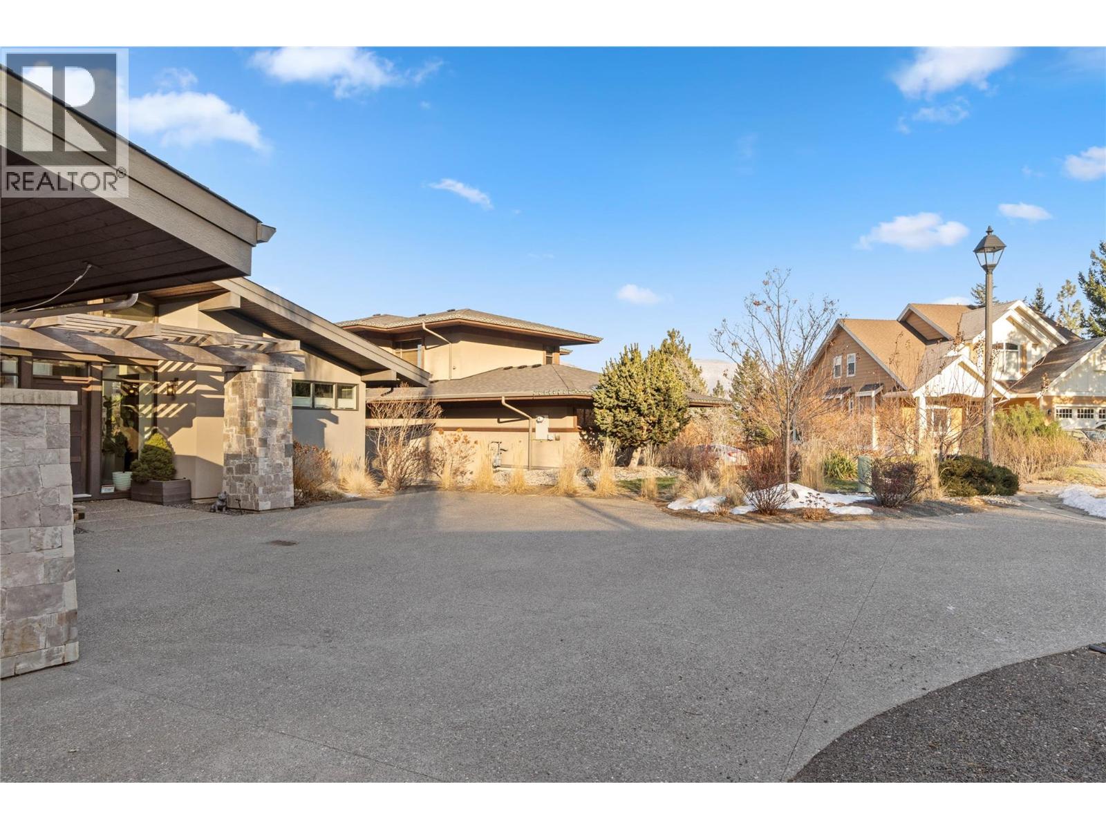 1555 KICKING HORSE Way, Kamloops