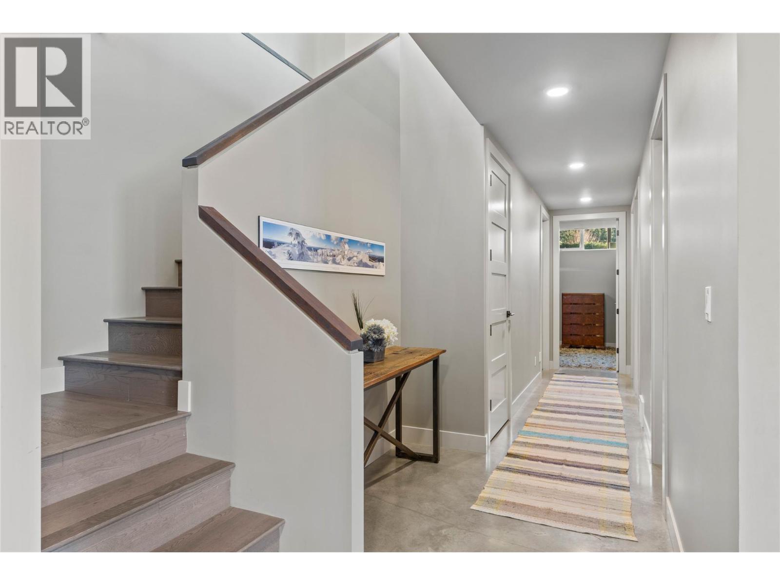 1555 KICKING HORSE Way, Kamloops