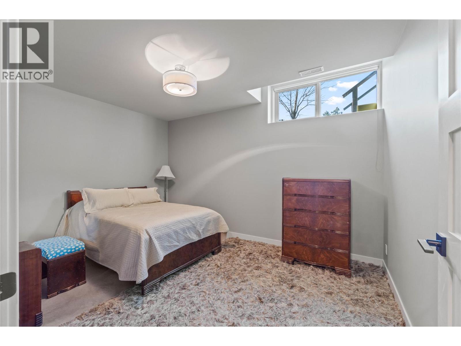 1555 KICKING HORSE Way, Kamloops