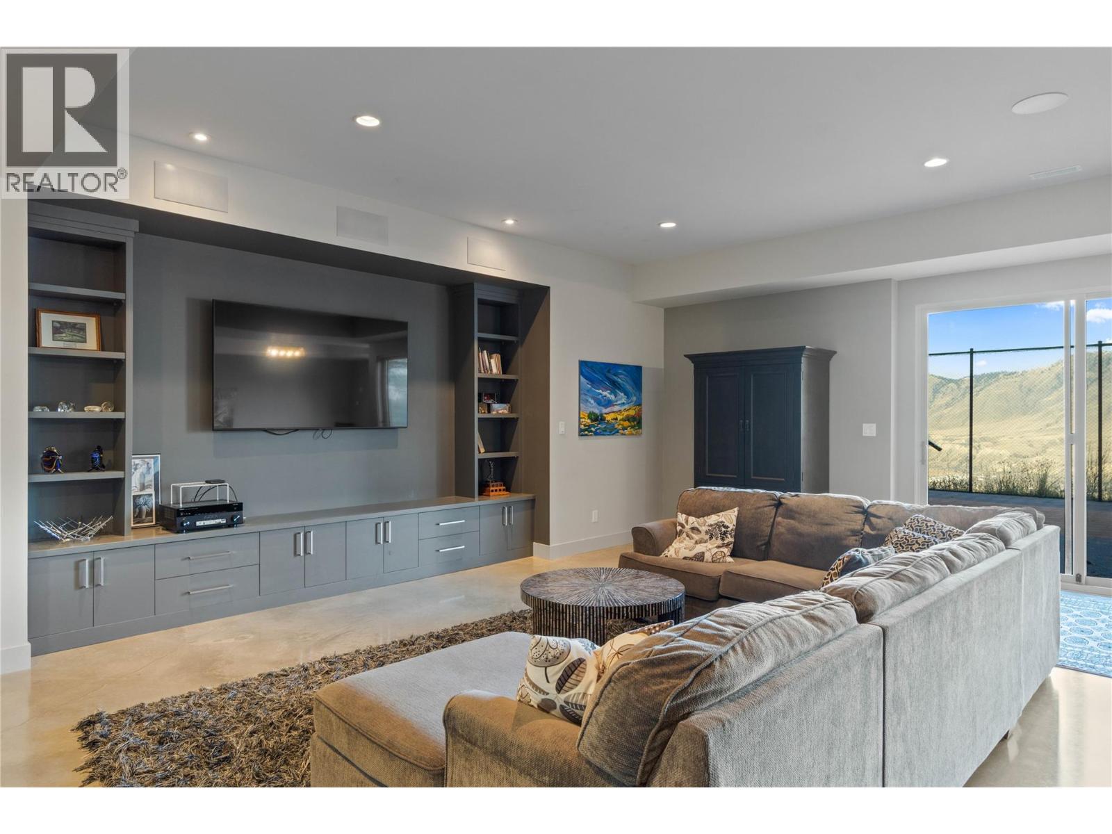 1555 KICKING HORSE Way, Kamloops