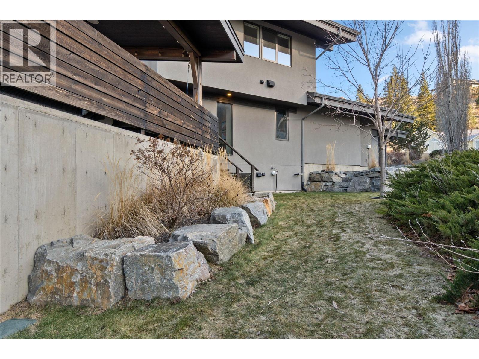 1555 KICKING HORSE Way - 78