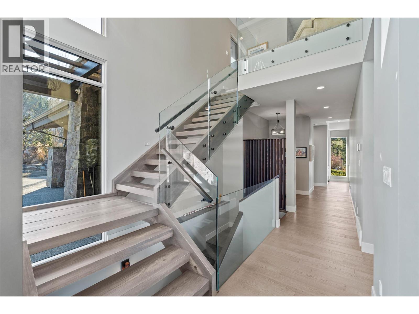 1555 KICKING HORSE Way, Kamloops