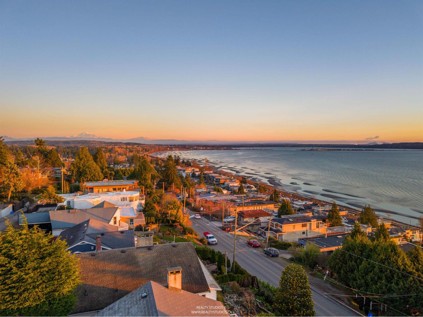 15383 COLUMBIA AVENUE, White Rock