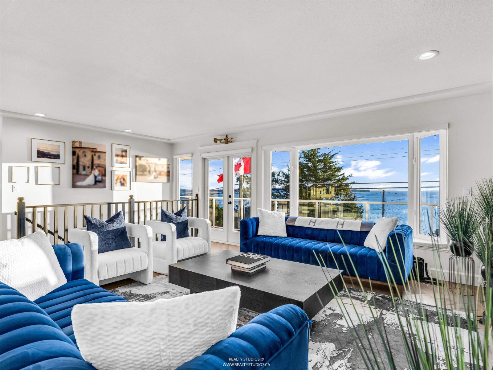 15383 COLUMBIA AVENUE, White Rock