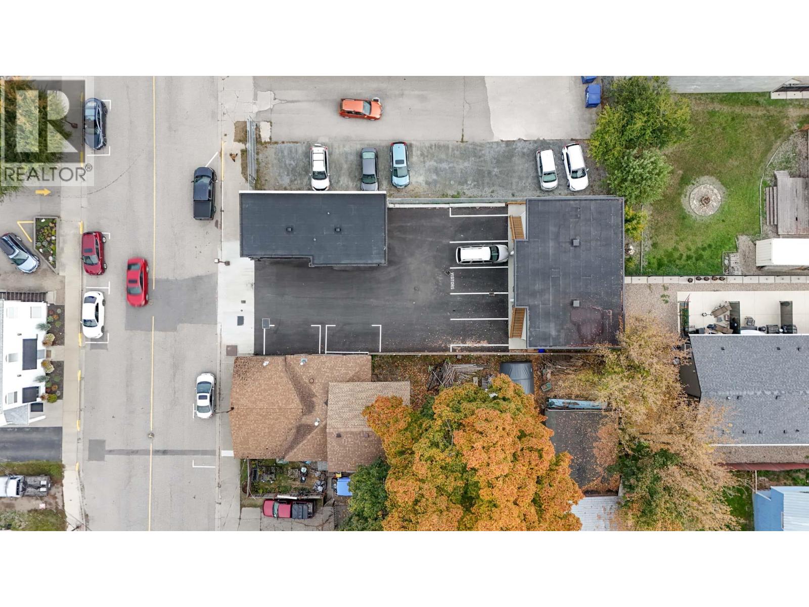  704 Cliff Avenue, Enderby