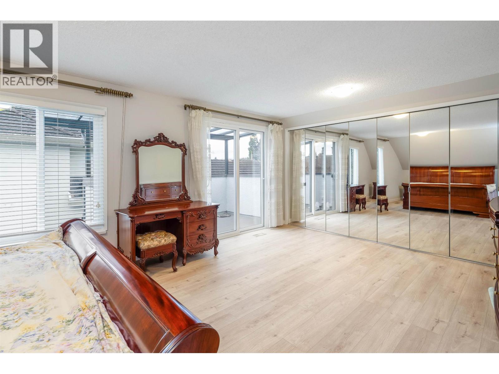 7720 NO.1 Road, Richmond