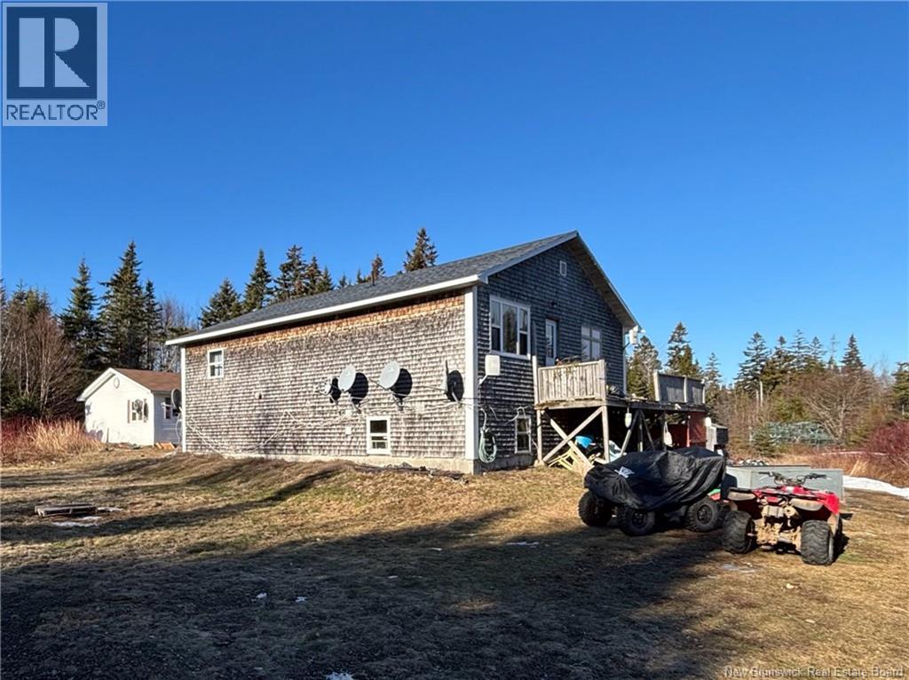 36 LEONARD DRIVE - Image 6