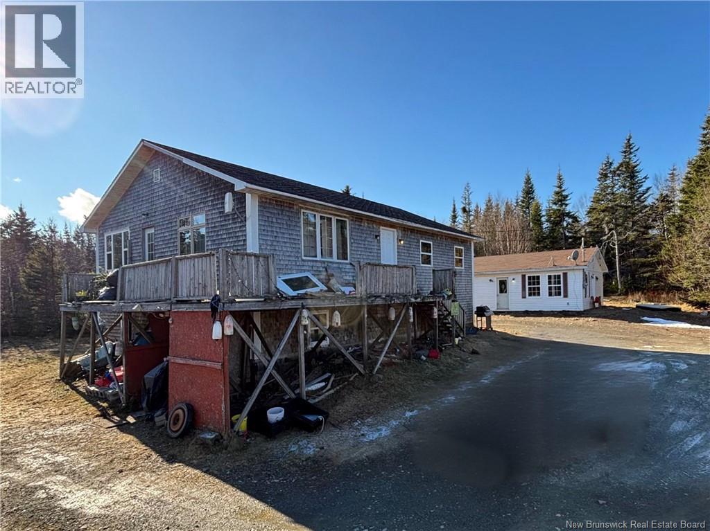 36 LEONARD DRIVE - Image 8