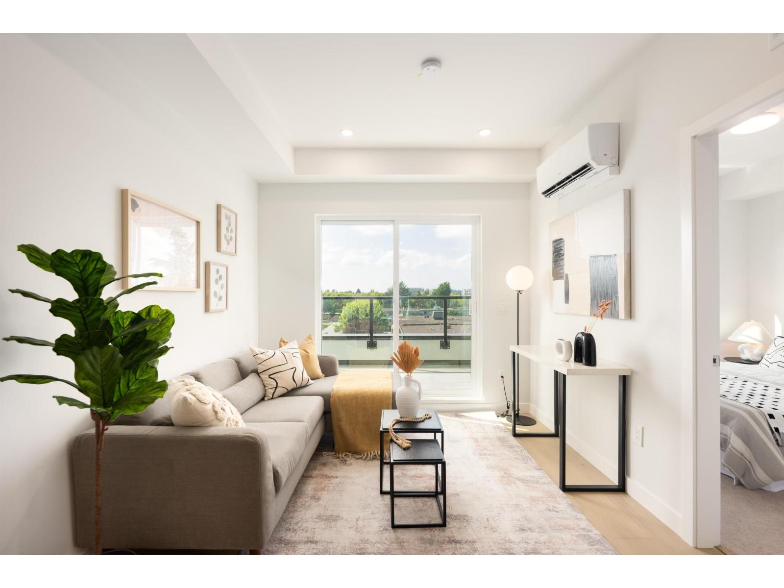 310 5398 207 Street - photo 2