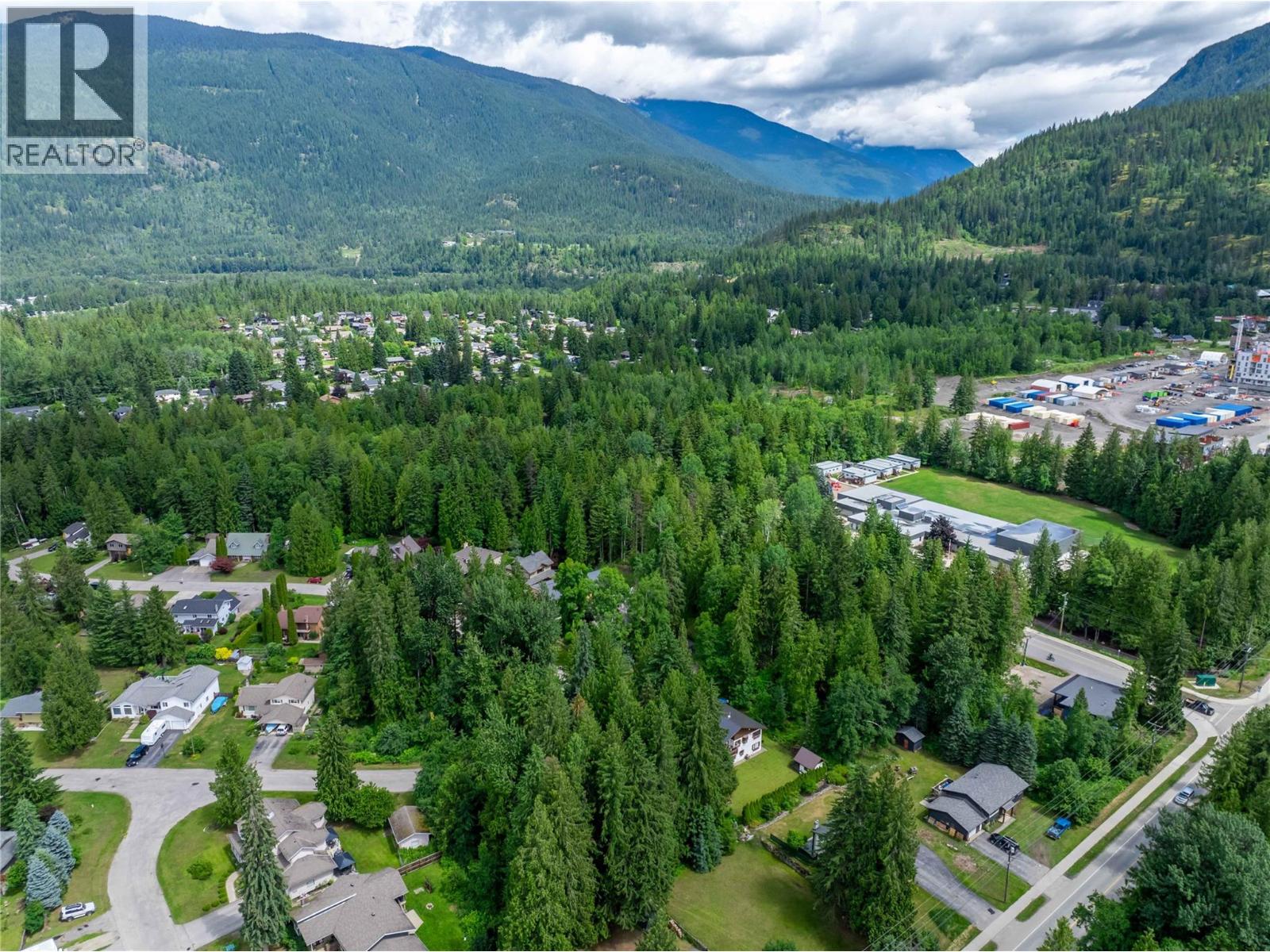 1565 Pratico Road, Revelstoke