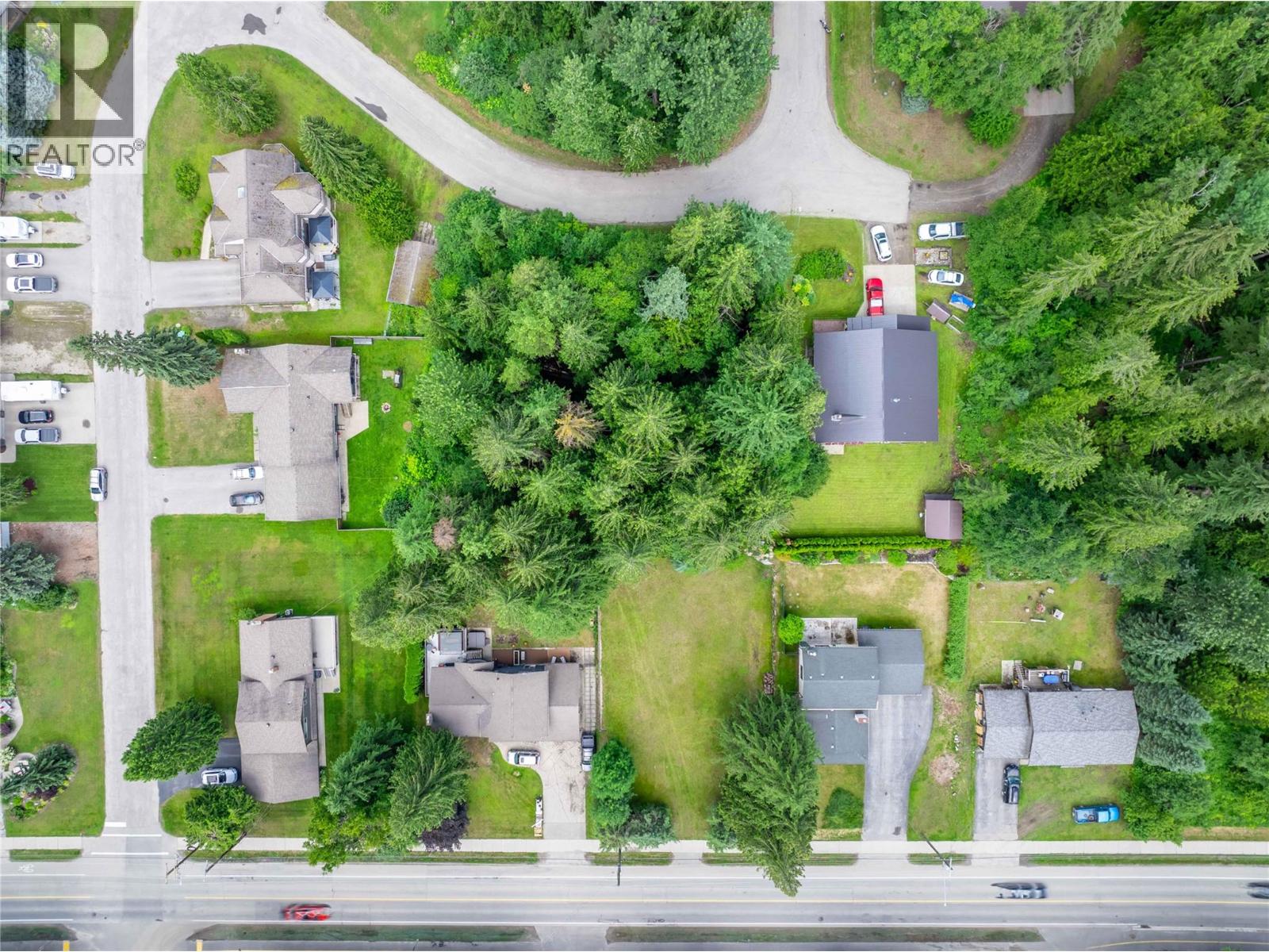 1565 Pratico Road, Revelstoke