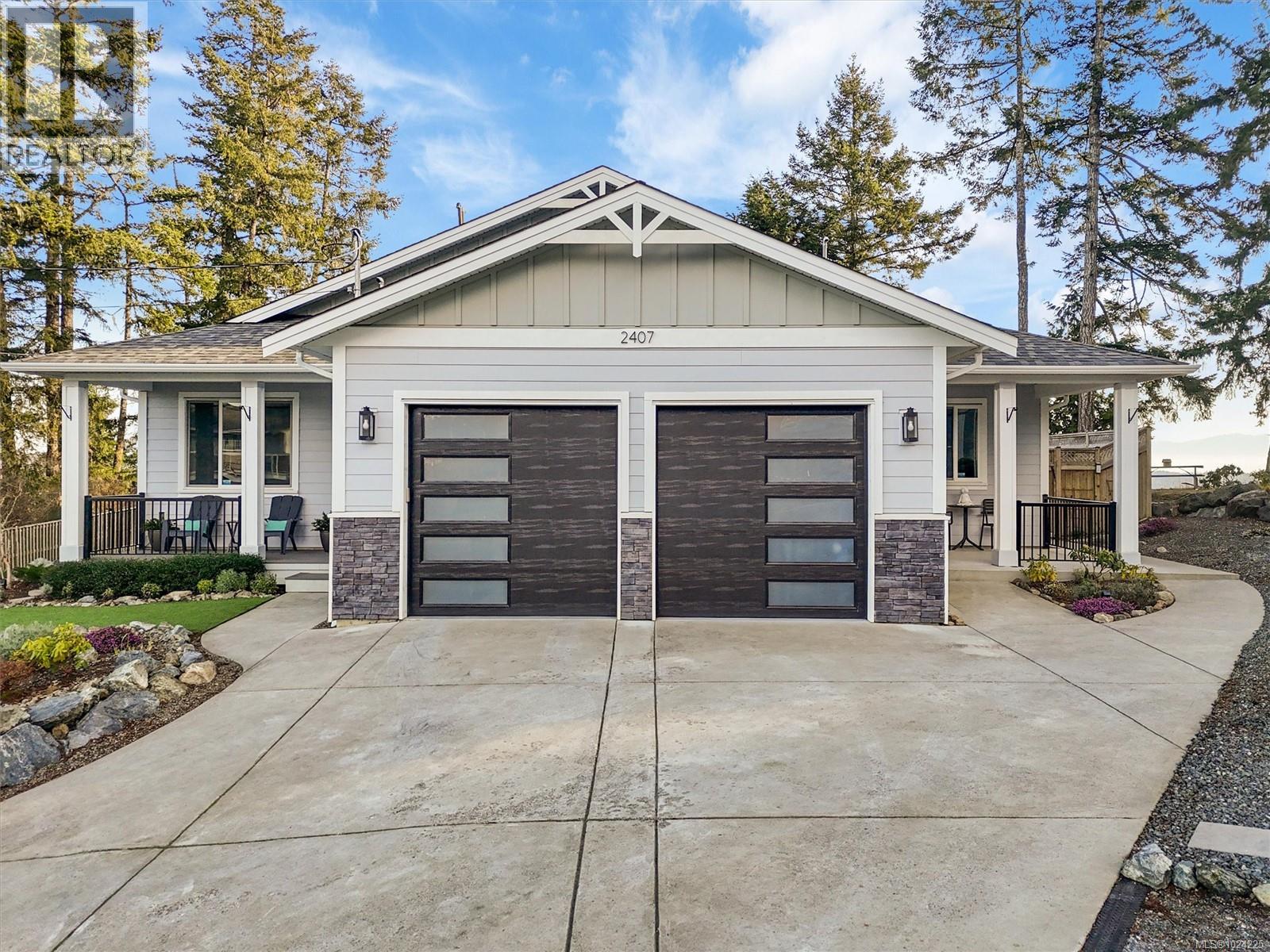 2407 Mountain Heights Dr, Sooke