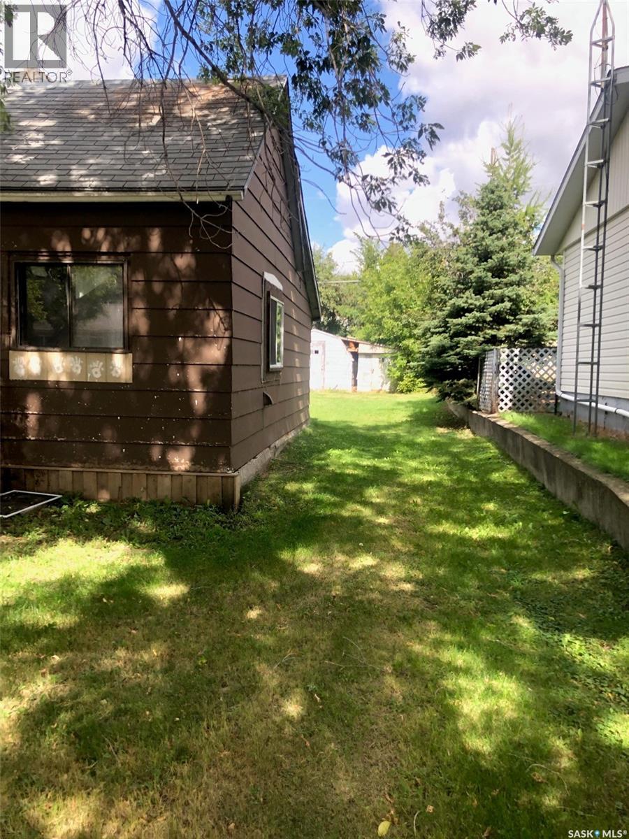 139 HARVEY STREET - 3