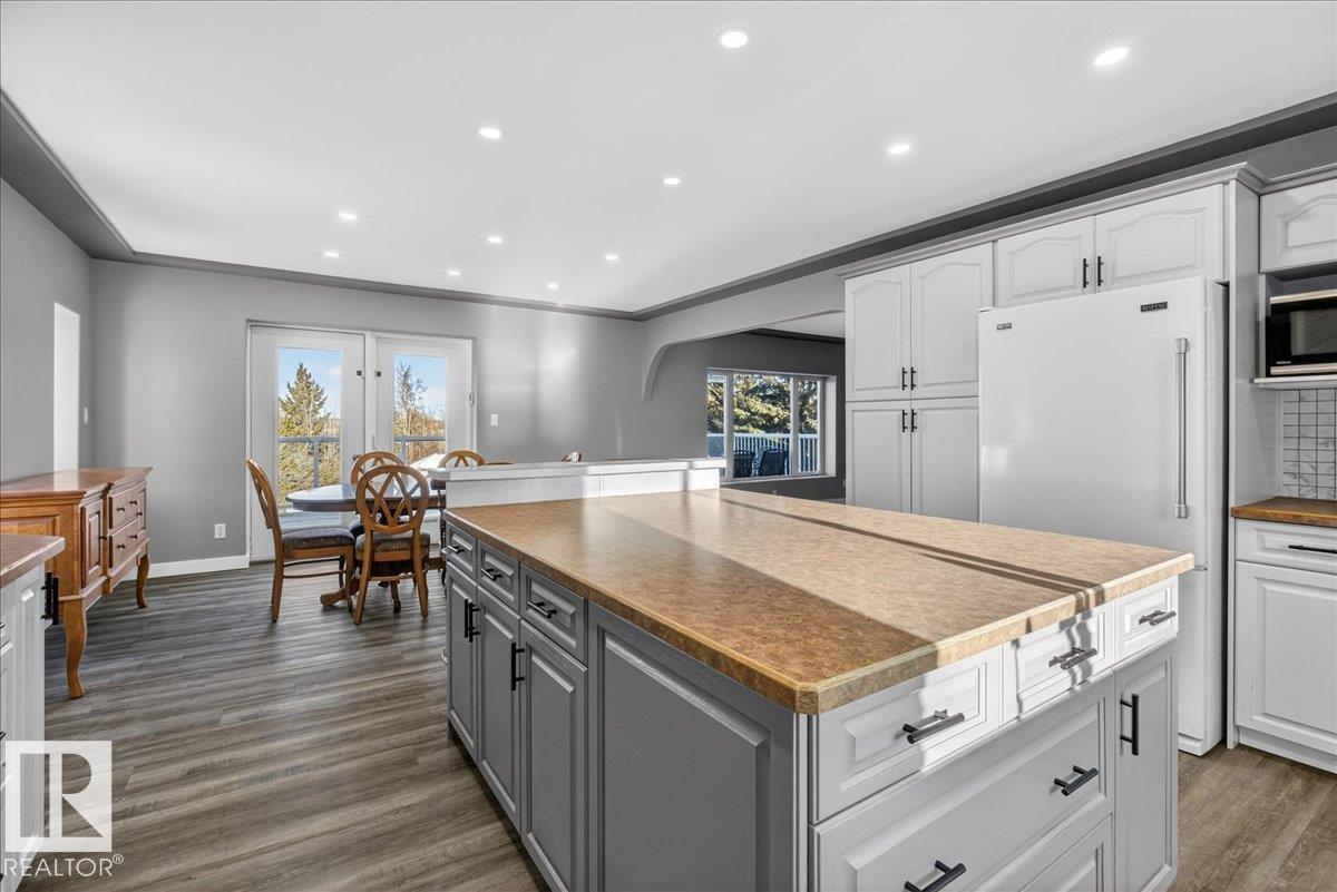 #293 22106 S COOKING LAKE RD, Rural Strathcona County