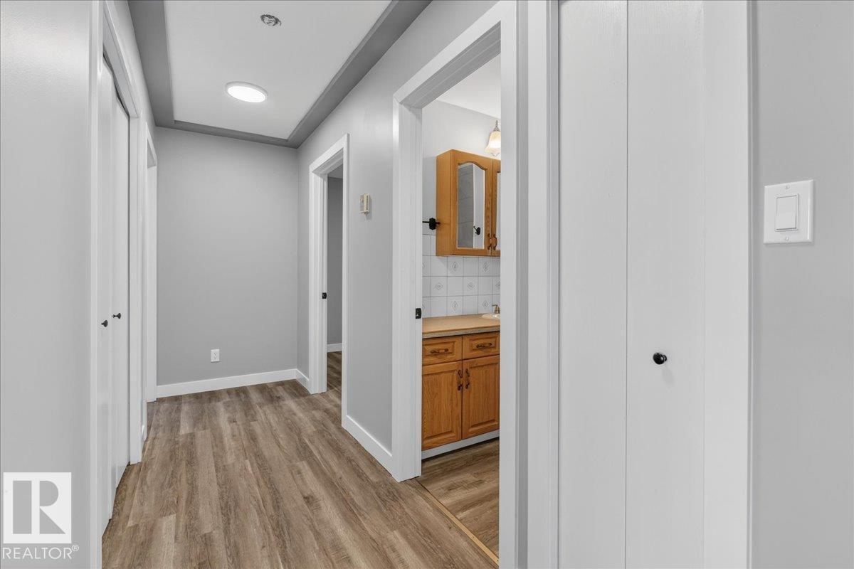 #293 22106 S COOKING LAKE RD, Rural Strathcona County