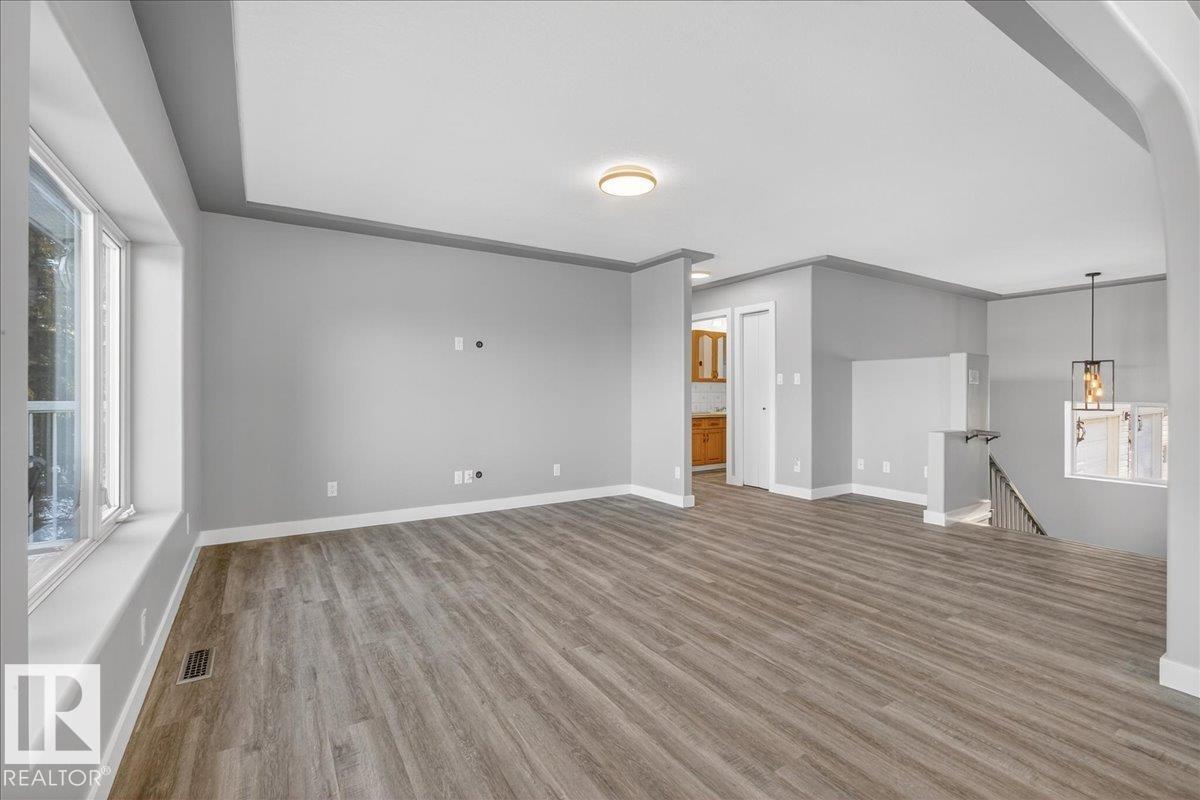 #293 22106 S COOKING LAKE RD, Rural Strathcona County