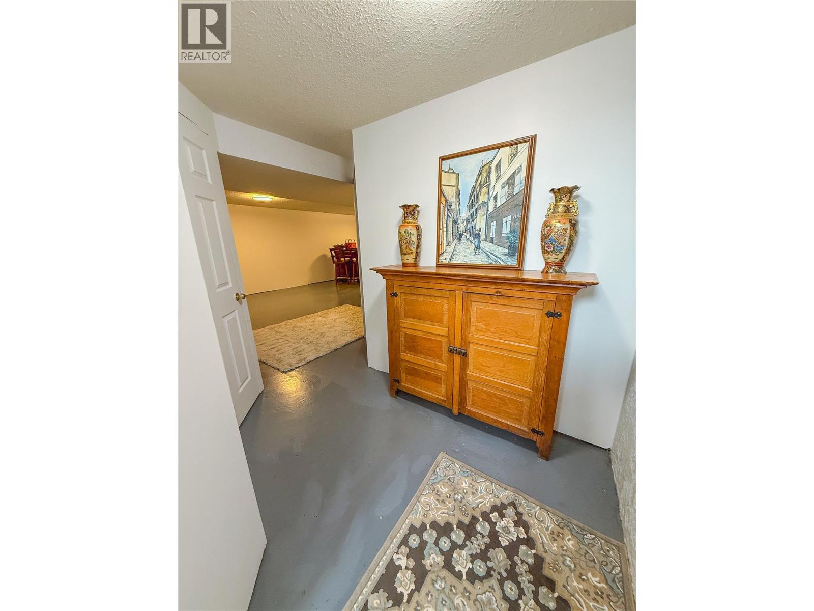 1905 90 Avenue, Dawson Creek