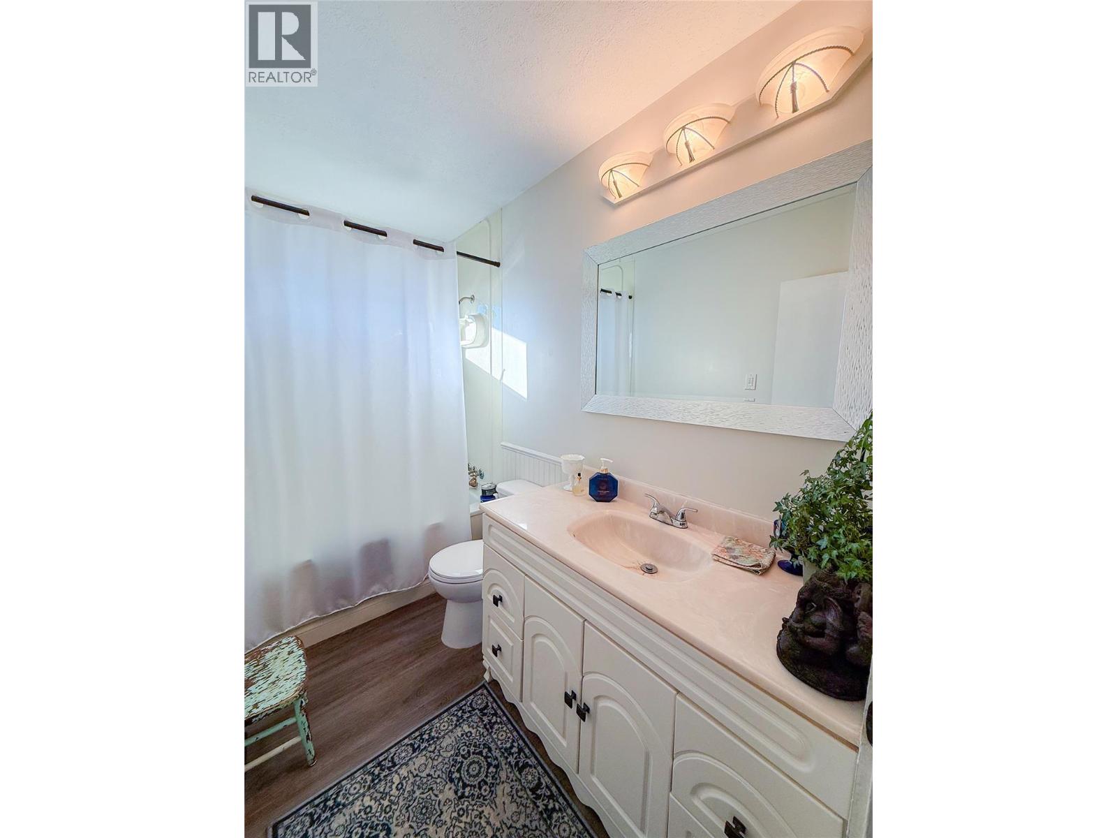 1905 90 Avenue, Dawson Creek