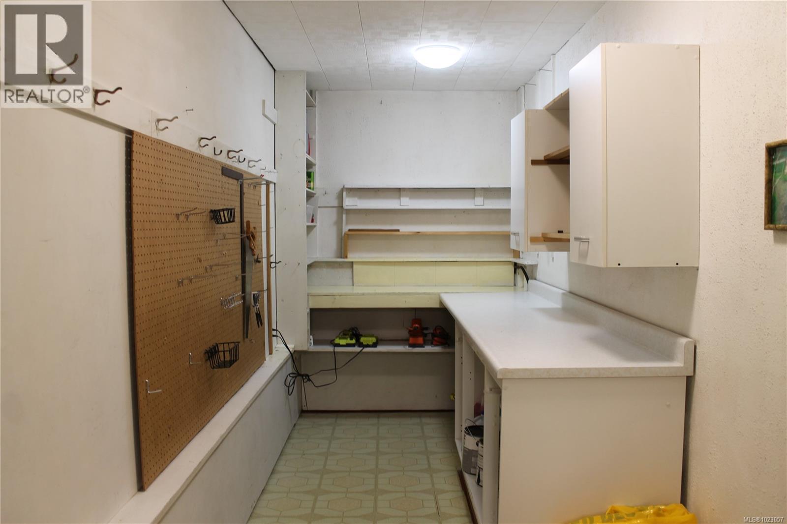 6331 Fairview Pl, Duncan