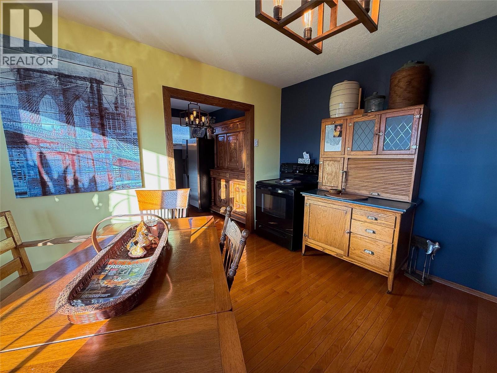 1905 90 Avenue, Dawson Creek