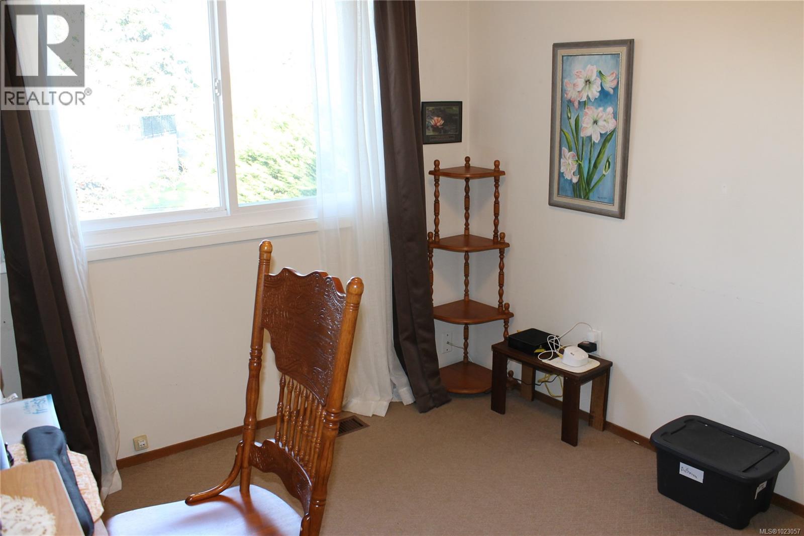 6331 Fairview Pl, Duncan