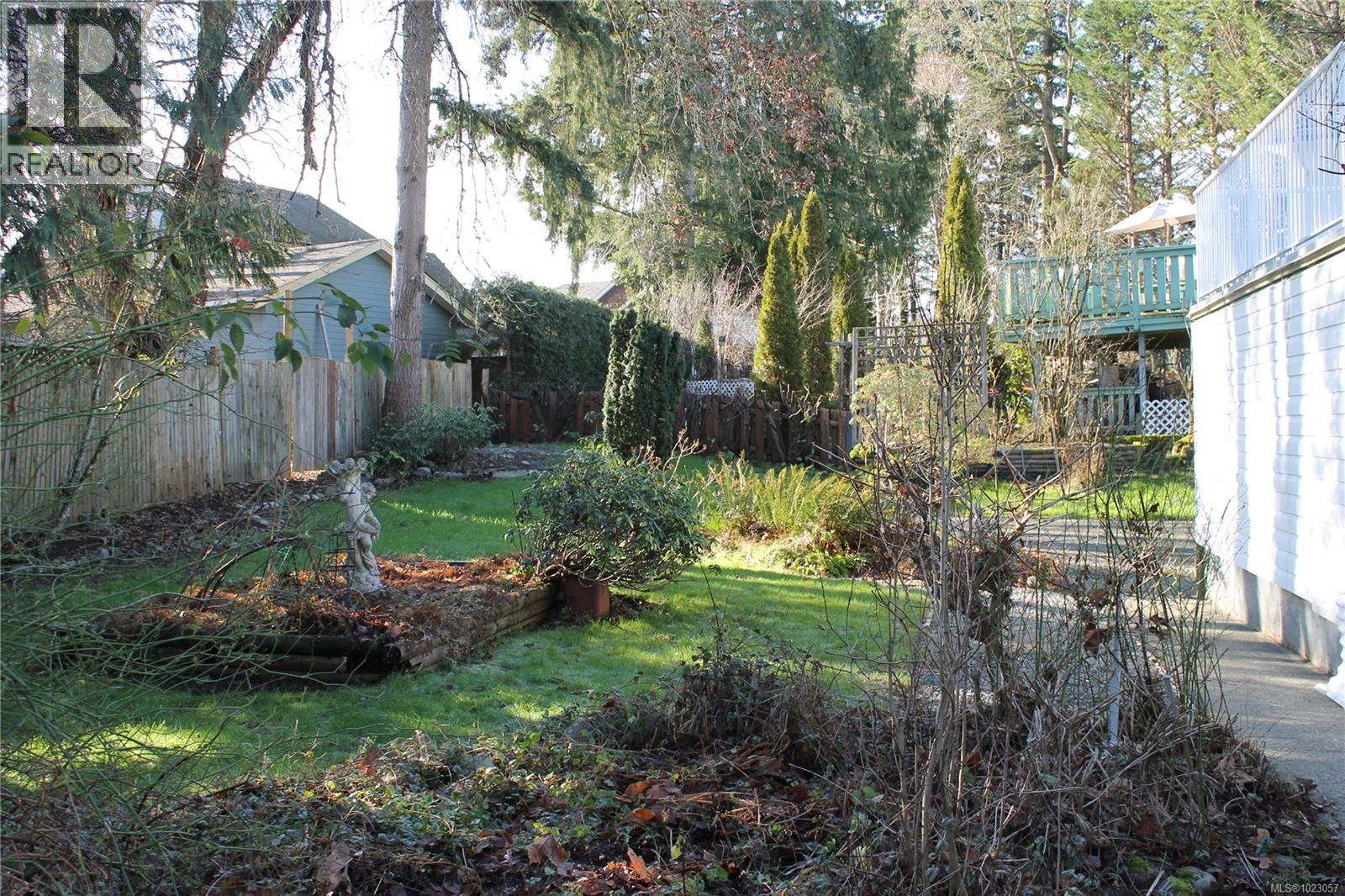 6331 Fairview Pl, Duncan