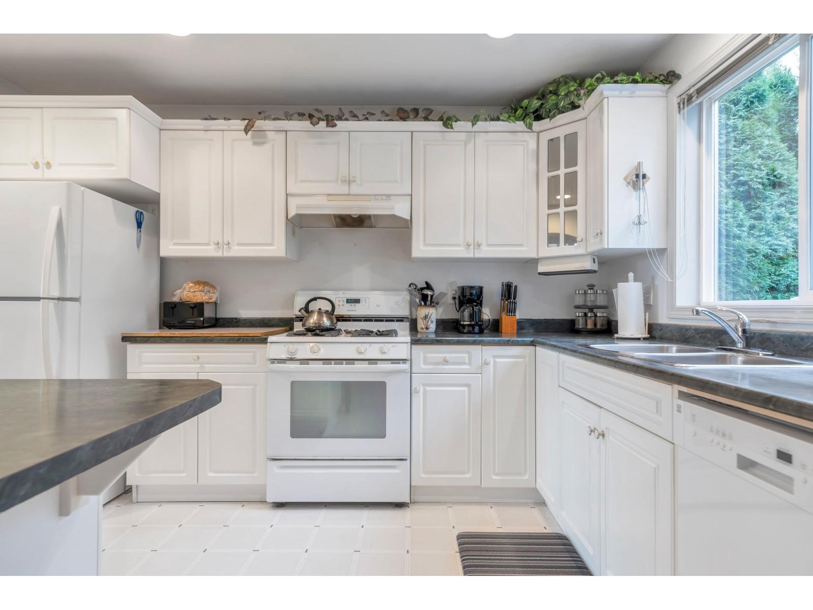 223 BALSAM AVENUE, Harrison Hot Springs, Harrison Hot Springs