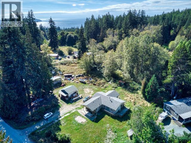 7349 WILDE ROAD, Powell River