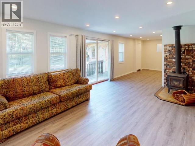 7349 WILDE ROAD, Powell River