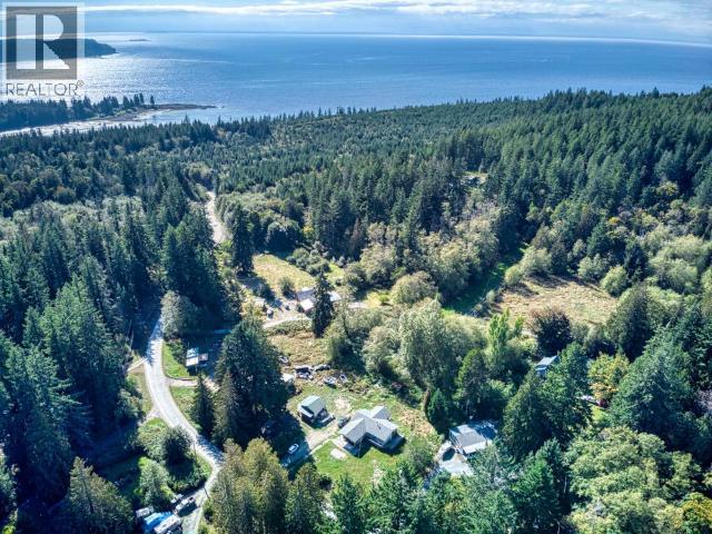 7349 WILDE ROAD, Powell River