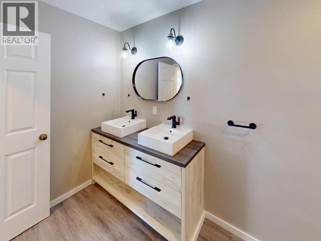 7349 WILDE ROAD, Powell River