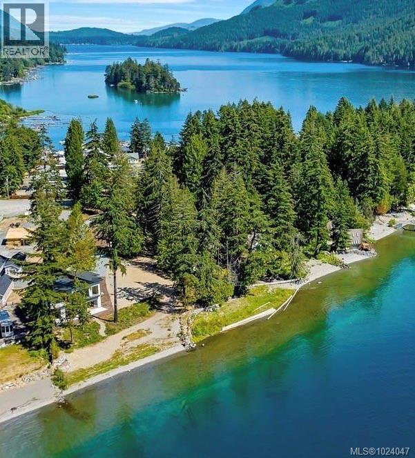  LOT B Sa-Seen-Os Road, Youbou