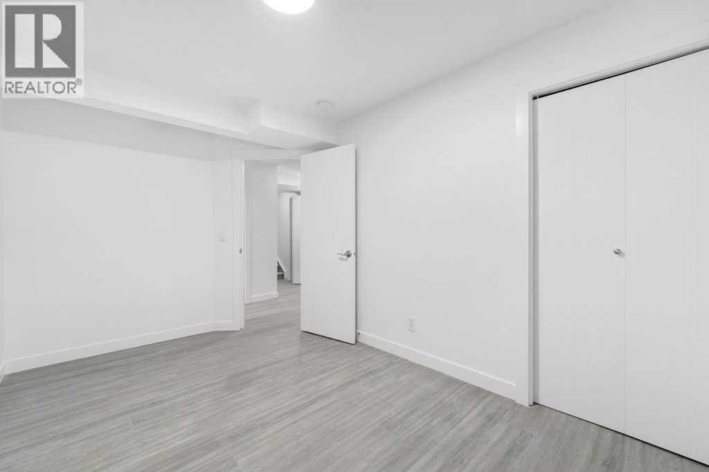 Single Family House 4 Level for Sale in  Martinwood Place NE Martindale Calgary 