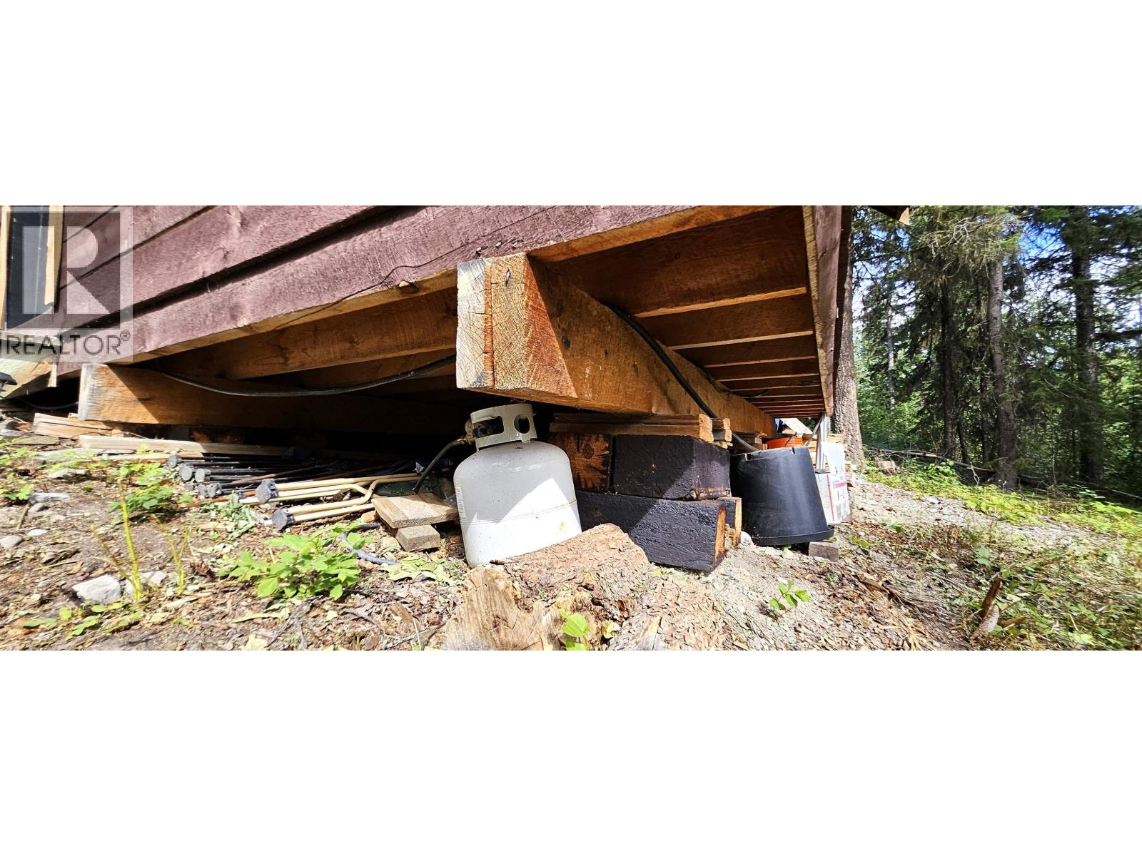 49490 LLOYD DRIVE, Vanderhoof