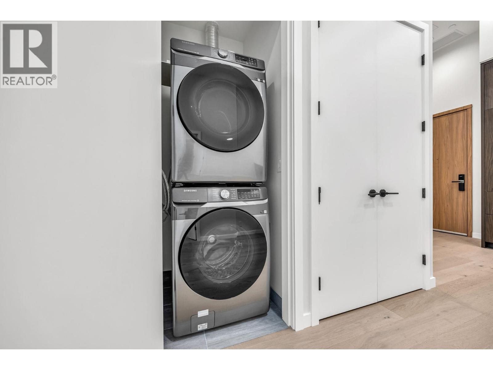 5105 2186 GILMORE AVENUE, Burnaby