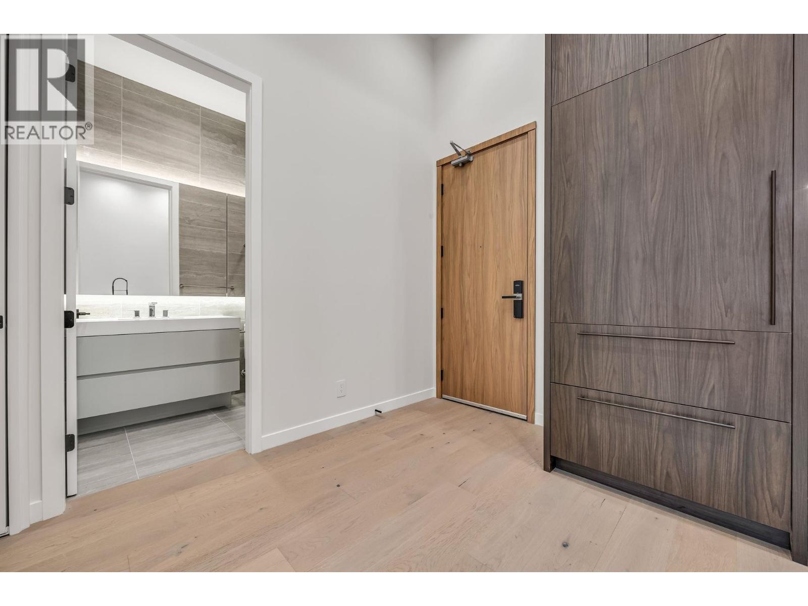 5105 2186 GILMORE AVENUE, Burnaby