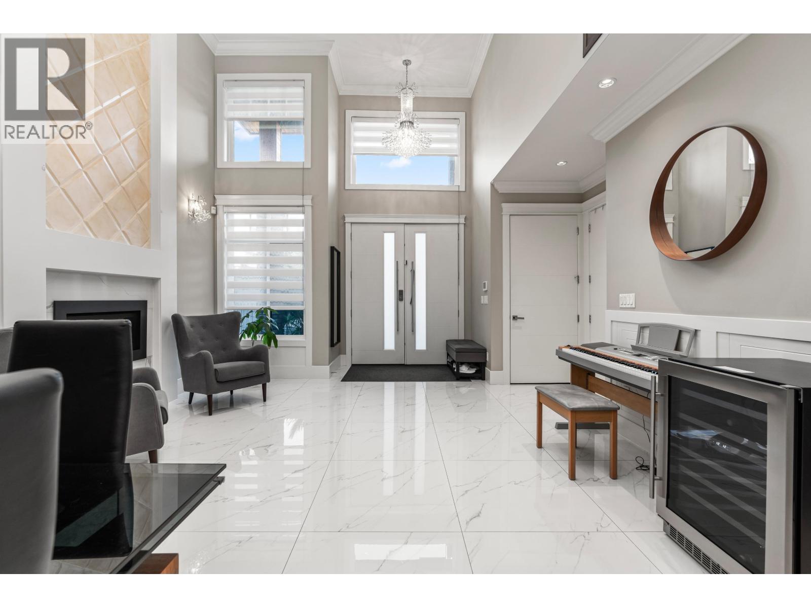 8780 ROSEMARY Avenue, Richmond