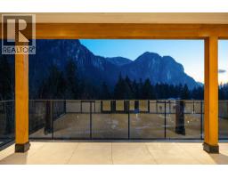 2216 Windsail Place, Squamish, BC V8B0T6 Photo 38