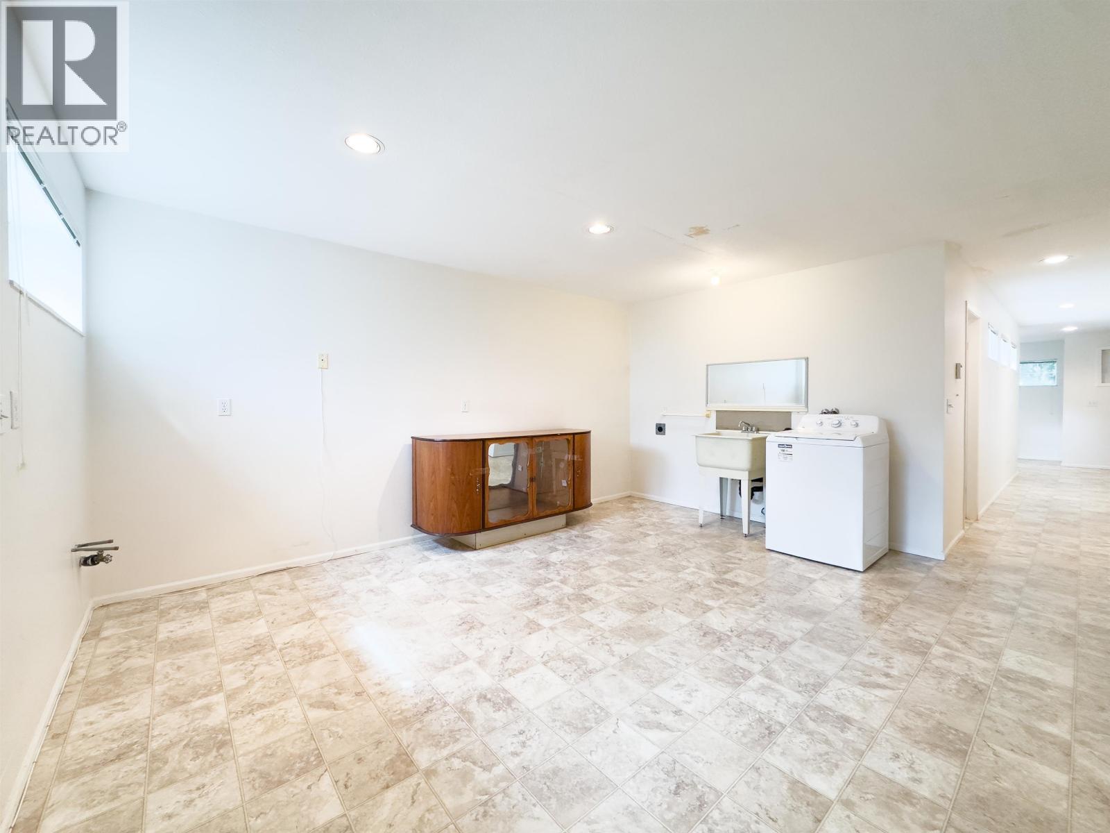 3630 CAMBRIDGE STREET, Vancouver