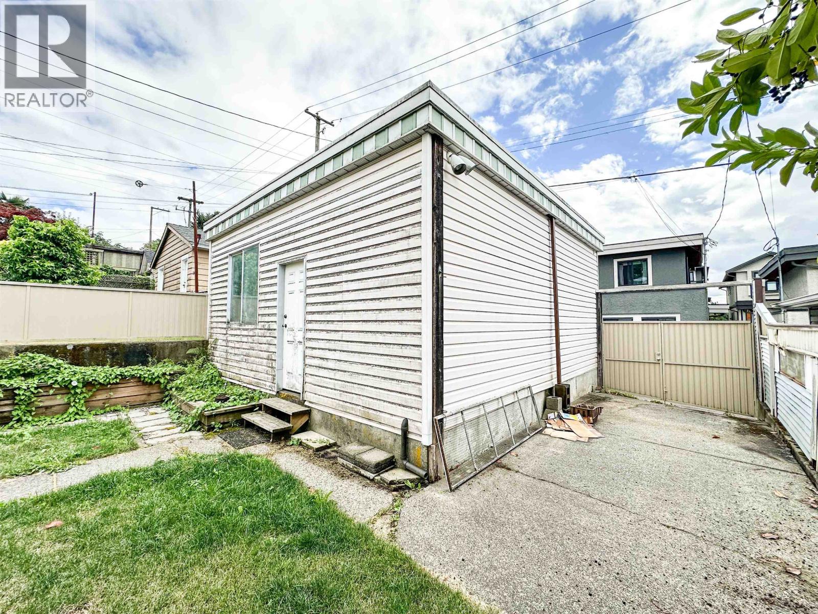 3630 CAMBRIDGE STREET, Vancouver