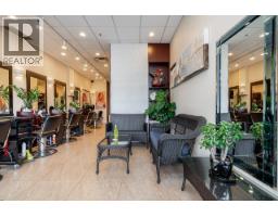 106 W Esplanade, North Vancouver, BC V7M1A2 Photo 8