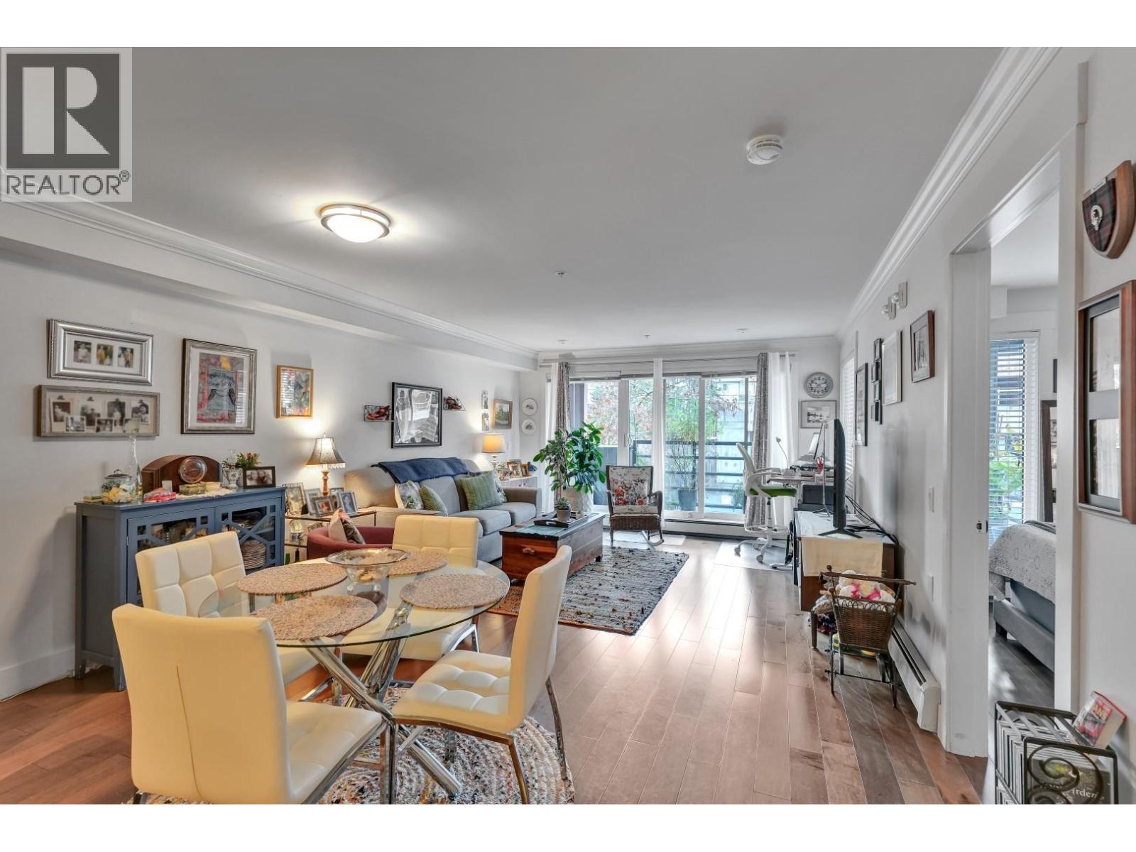 857 W 15TH STREET — photo 19