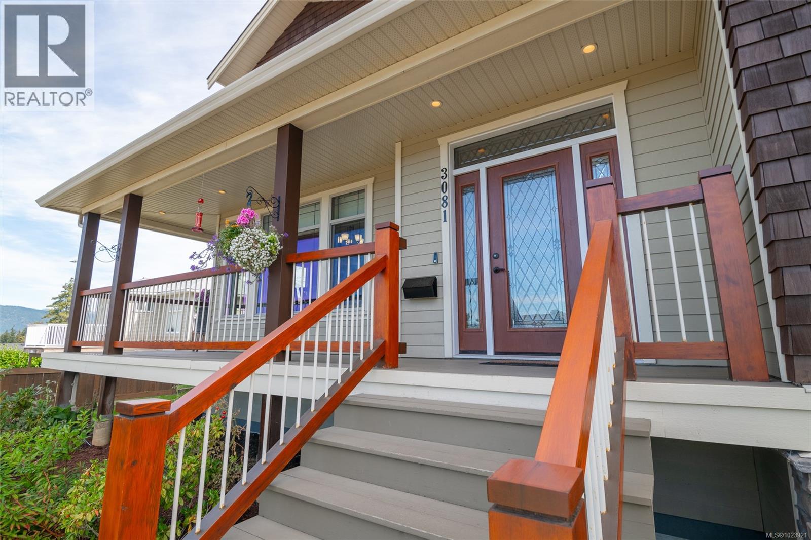3081 6th Ave - 25