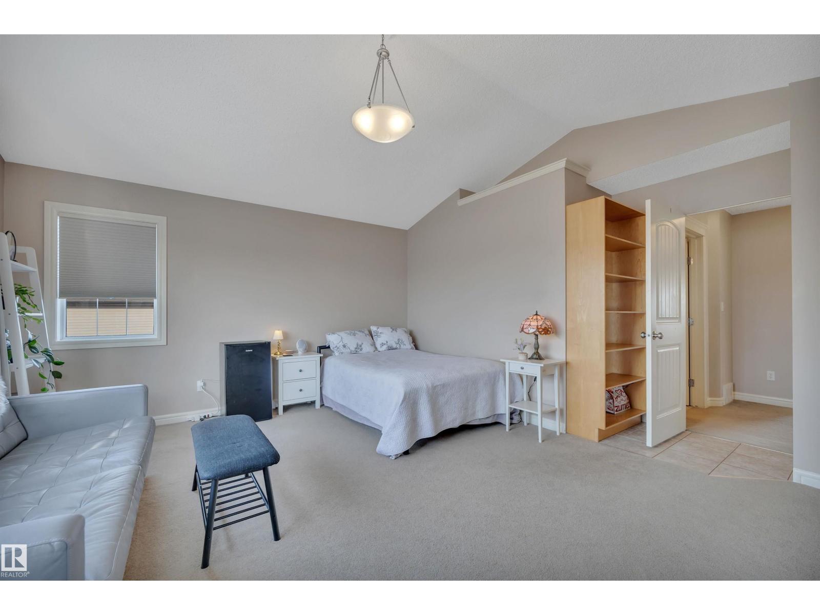 581 FOXBORO LO, Sherwood Park