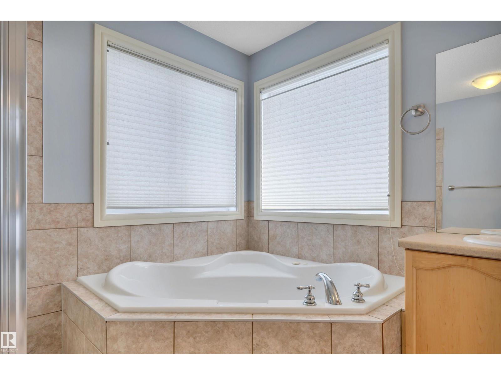 581 FOXBORO LO, Sherwood Park