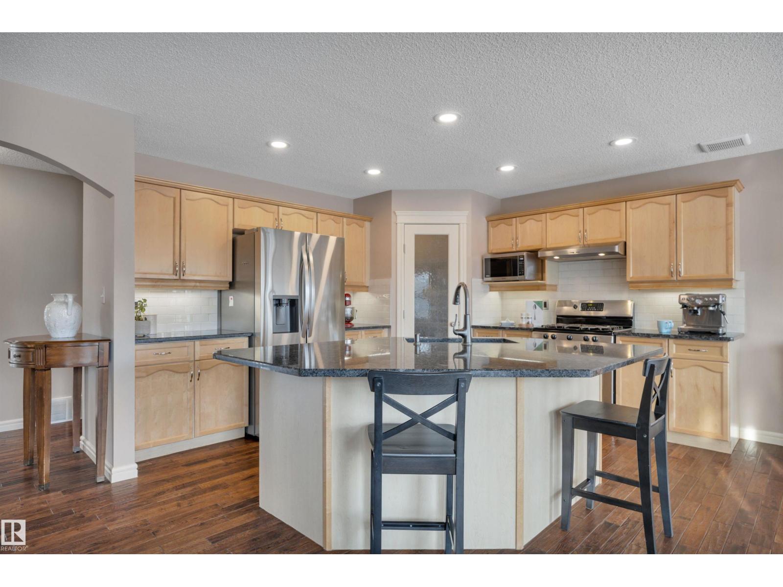 581 FOXBORO LO, Sherwood Park